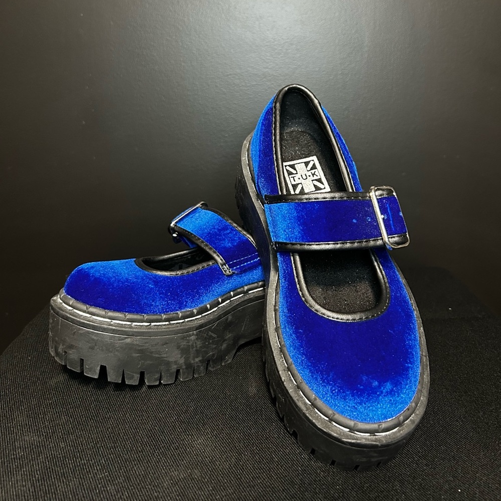 💙 T.U.K. Blue Velvet Double Decker Mary Janes – Women’s 5 – Gothic Doll Energy 💙